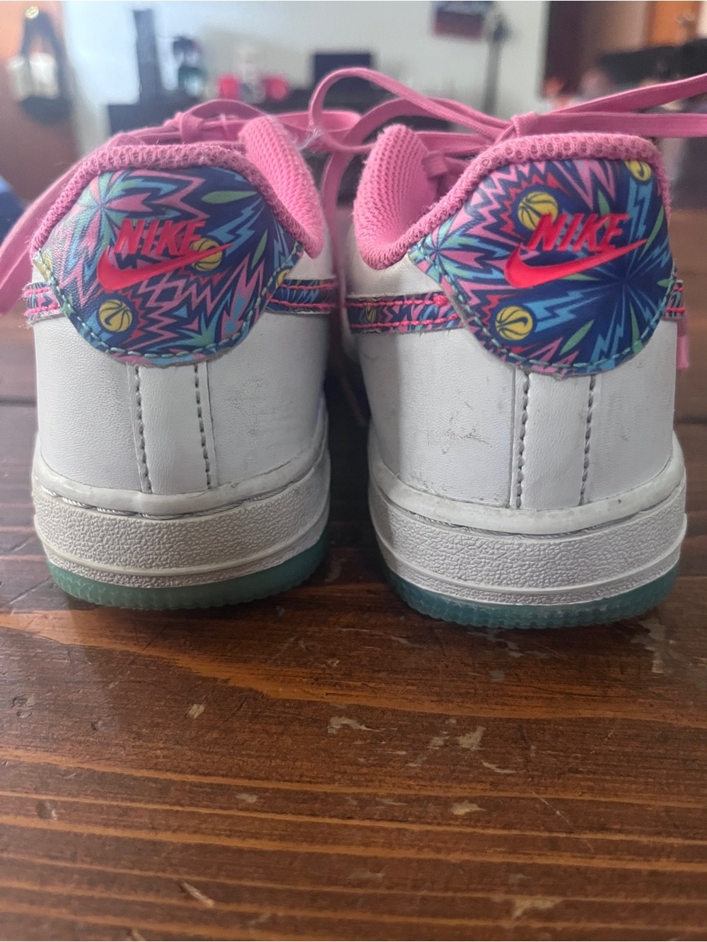 Nike Kids White Sneakers with Pink & Teal Graphic Heel